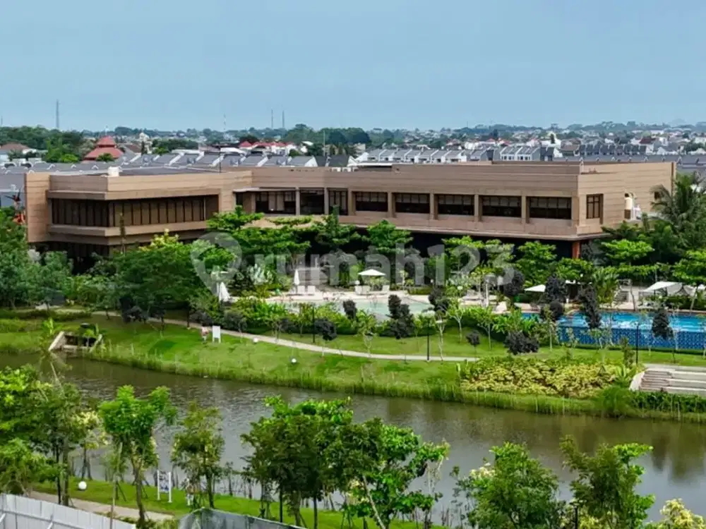 Rumah 4 Kamar Dekat Stasiun Intermoda BSD Serpong