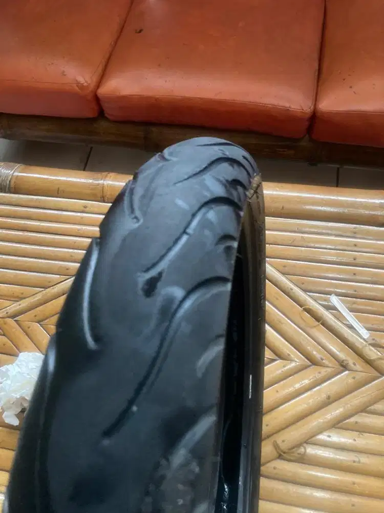 Ban motor R 17 Michelin pilot 80/80