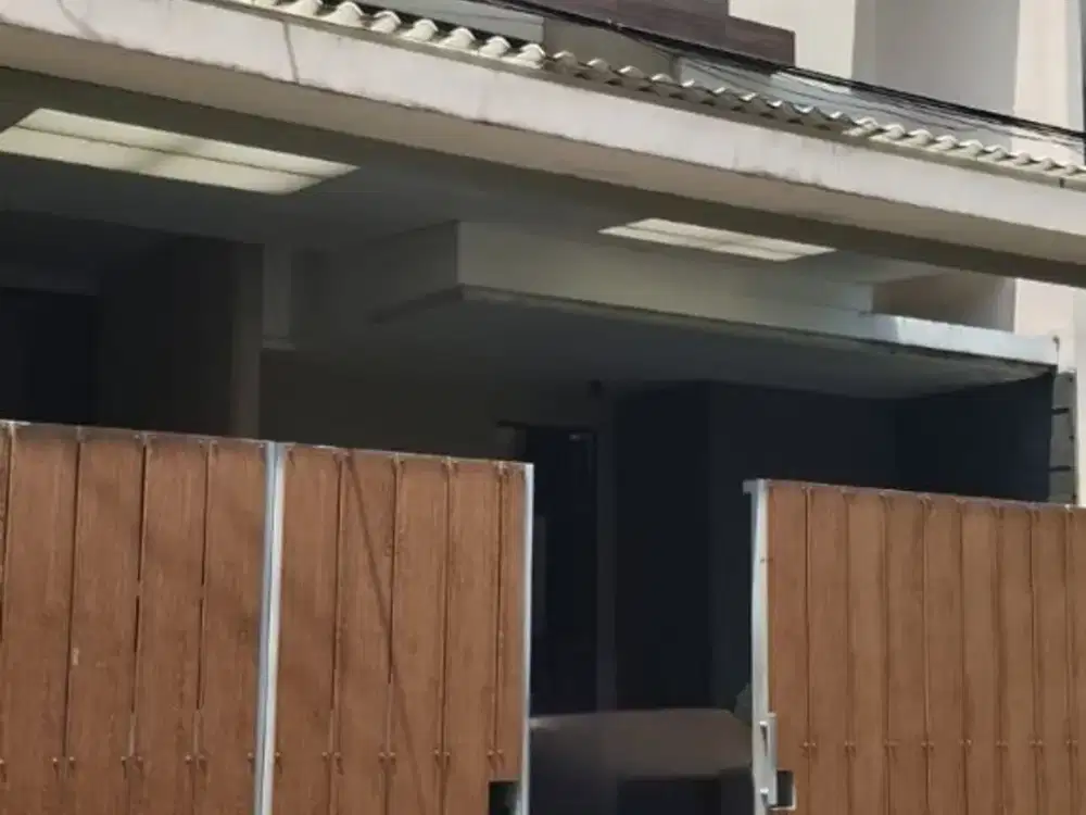 Rumah di Pantai Mentari, Row jalan 3 mobil (Turun lagi,butuh cepat laku)