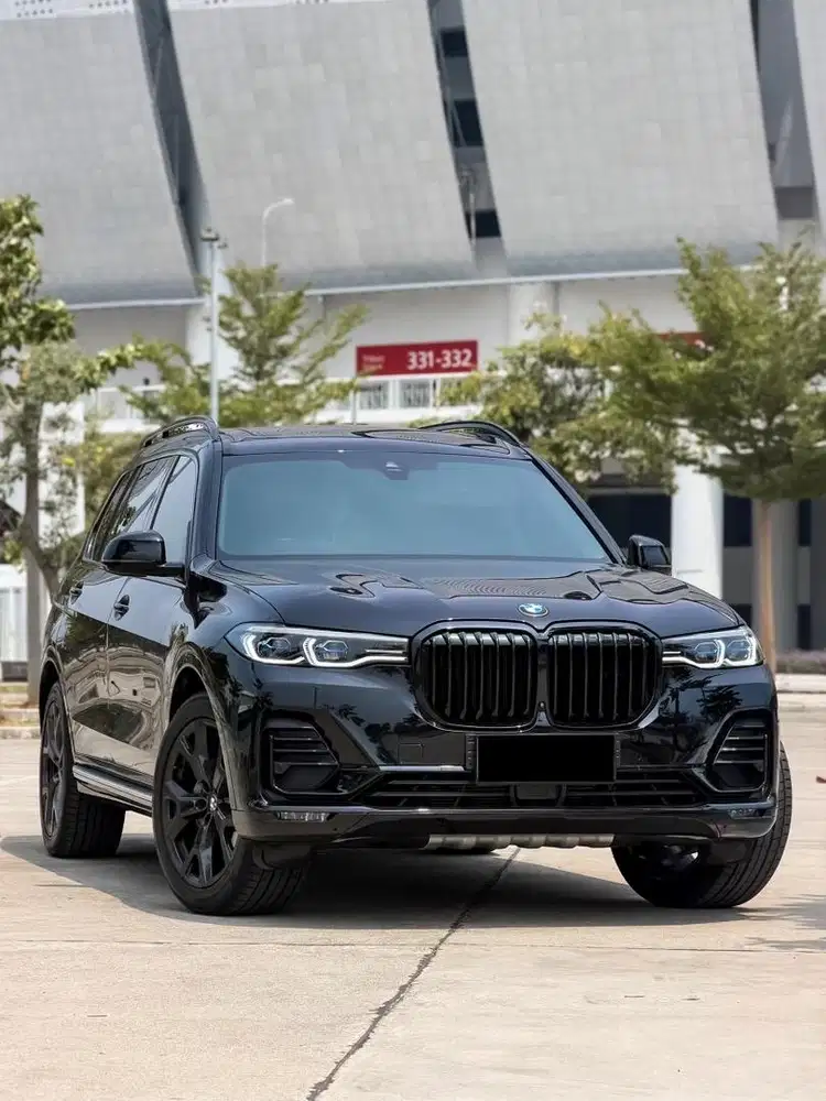 BMW X7 XDRIVE40i OPULENCE 2021 TERMURAH