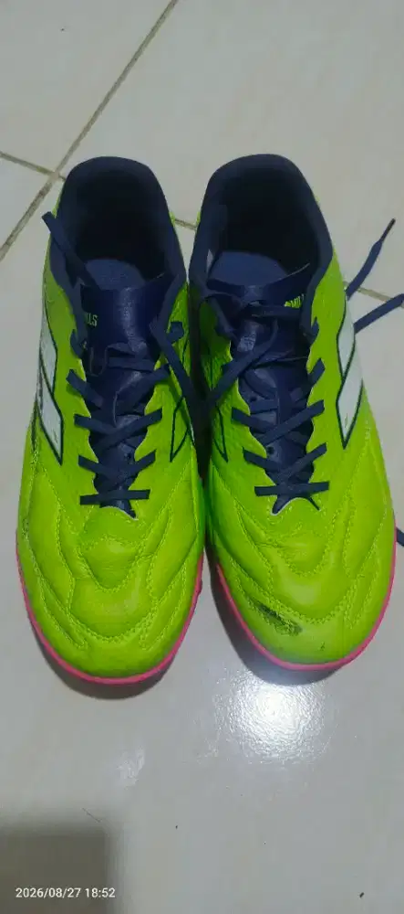 Sepatu Minisoccer (TF) Merk Mills