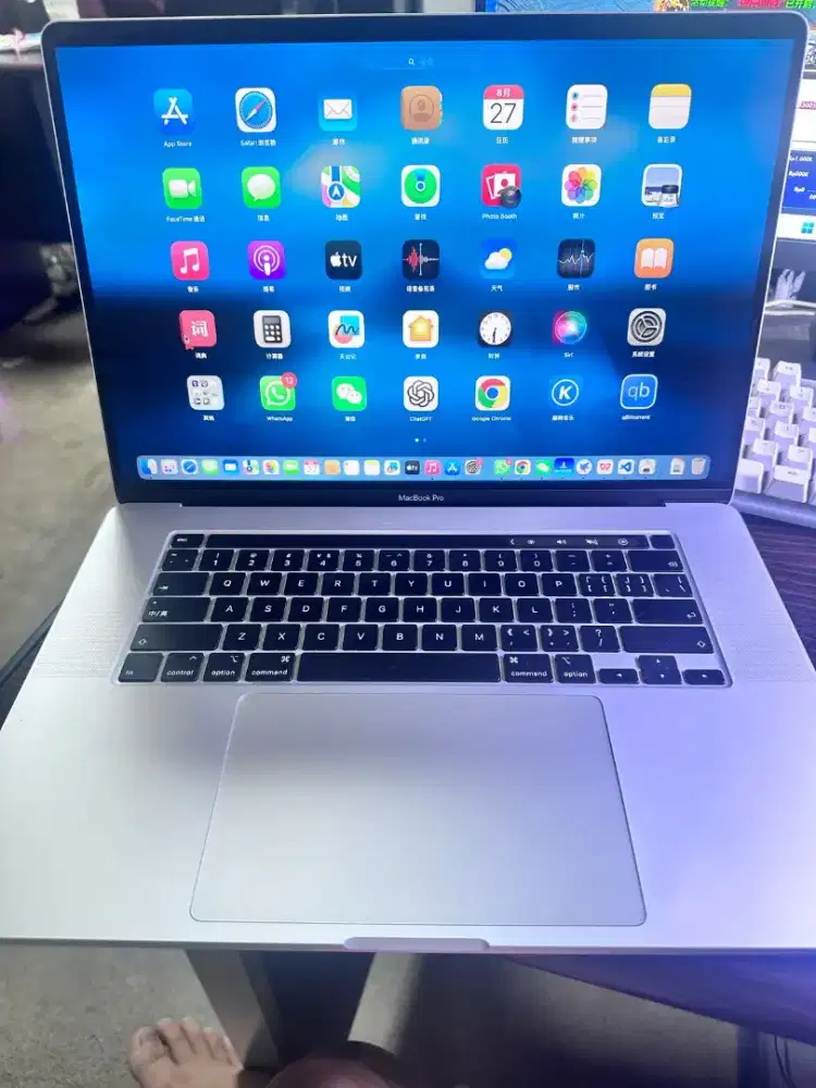 MacBook Pro 16” 2019 i7 16GB 512GB – Full Original
