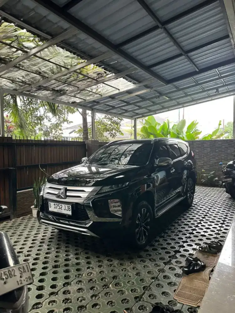 For sale all new pajero sport 2x4 dakar 2023