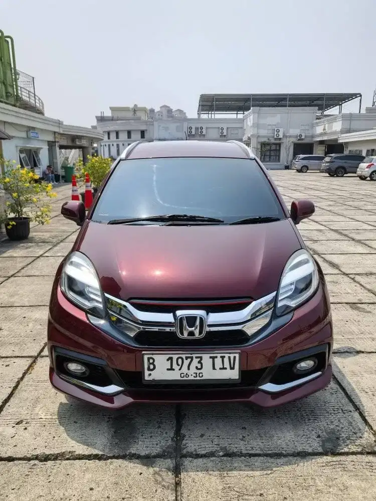 Honda Mobilio RS Automatic 2015 TDP Murah
