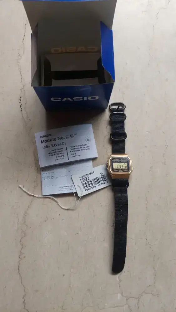 Jam tangan legend Casio F91W