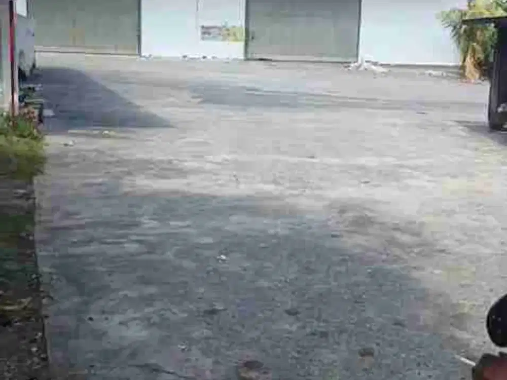 sewakan gudang 24 are di jln utama Cargo Permai Denpasar