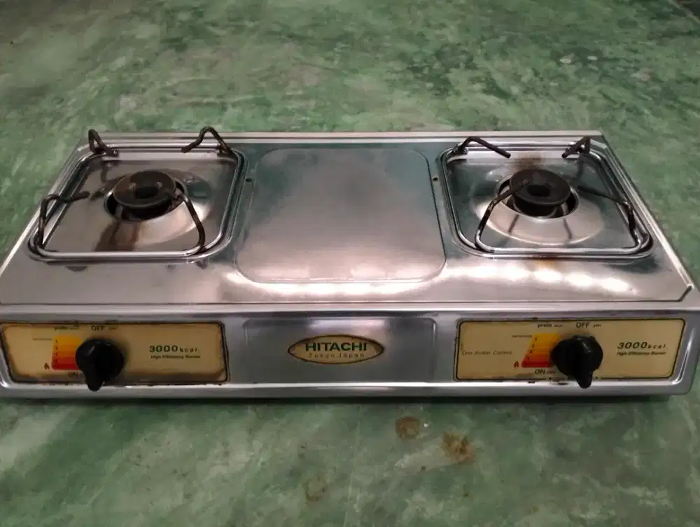 Kompor gas Hitachi 2 tungku