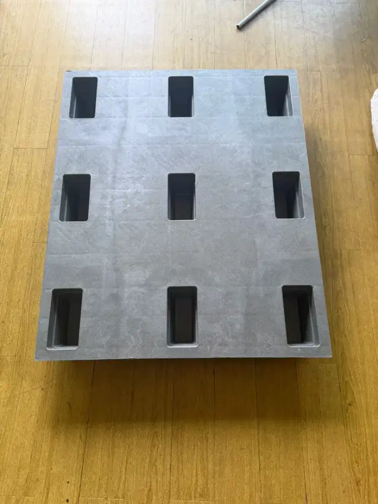 Pallet Plastik Nestable ukuran 120x100x15