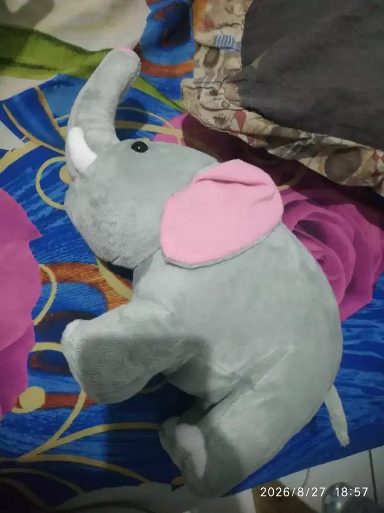 Dijual Bonek gajah masih baru