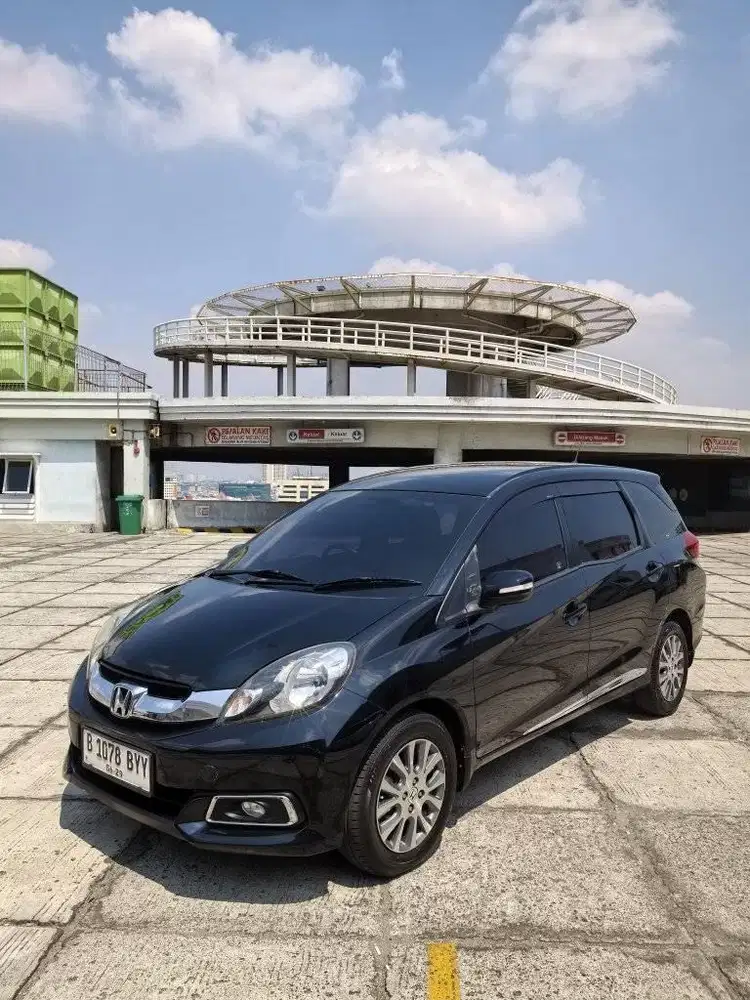 Honda Mobilio E Prestige Automatic 2014 Murah