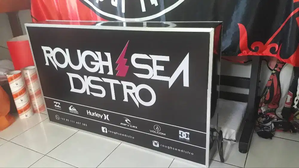 Pusat Neonbox, papan nama, reklame, Huruf timbul, stiker logo tulisan