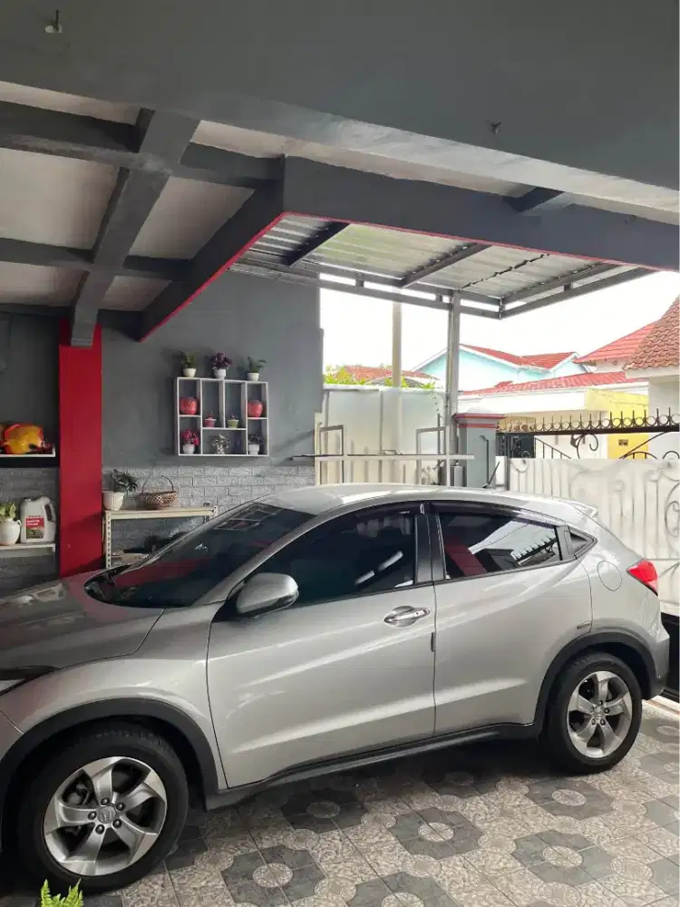 HR-V E CVT MATIC 2018