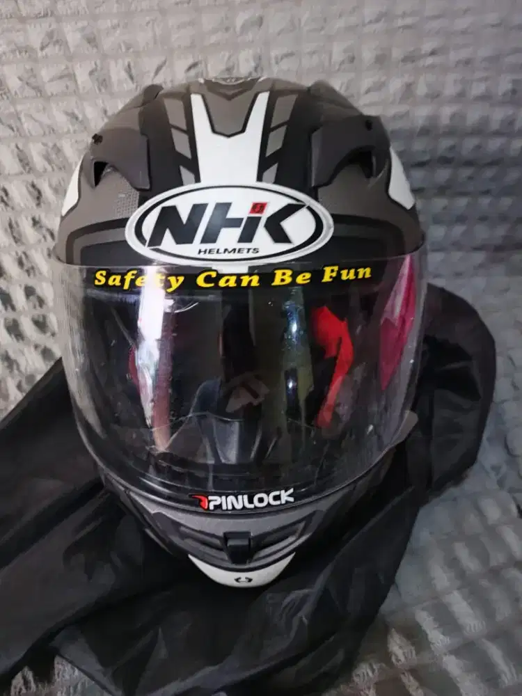 Helm NHK GP 1000 Fullface