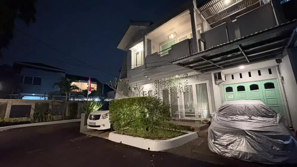 Dijual rumah luas baru renov siap huni