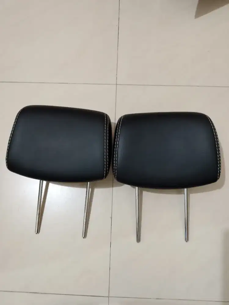 Headrest depan Chevrolet captiva