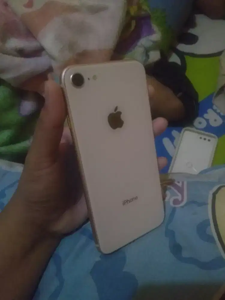 IPHONE 8 BIASA / 64GB