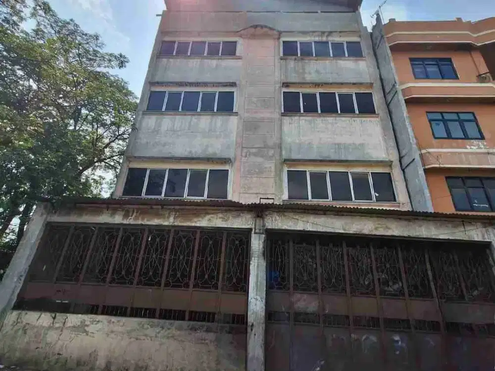 DIJUAL RUKO GANDENG 5 LANTAI – PADEMANGAN 4, JAKARTA UTARA.

Ruko Luas dengan Lift Barang
Sangat Cocok untuk Gudang • Kantor • Showroom • Distribusi • Investasi