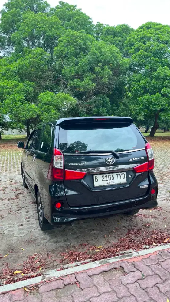 Toyota avanza velos 1.5cc tahun 2018 istimewa