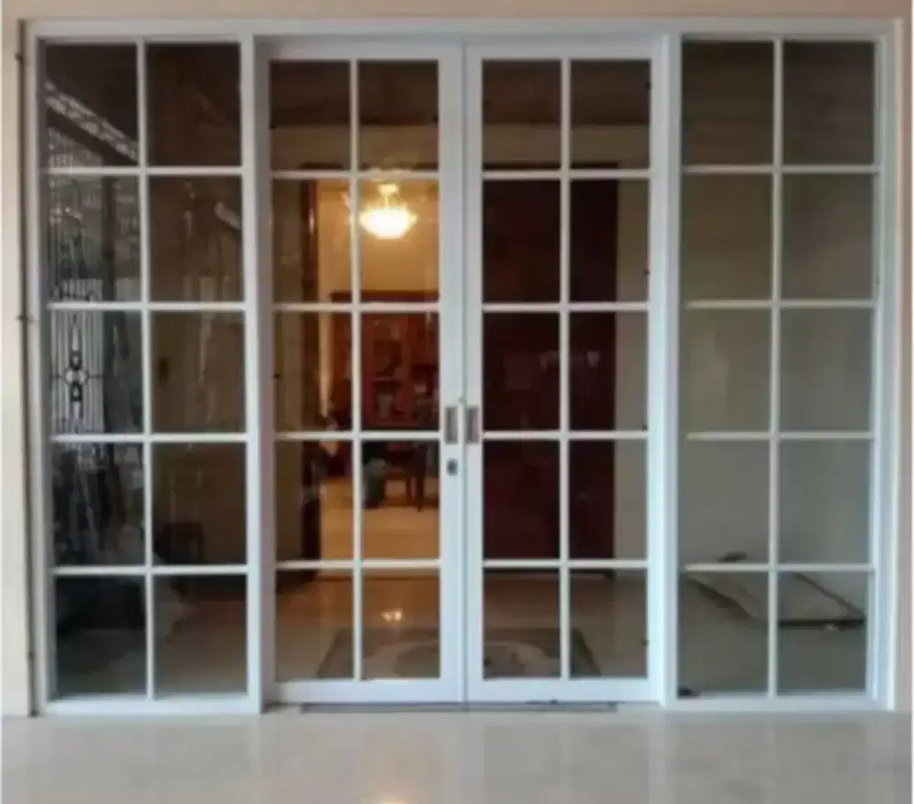 Kusen pintu dan jendela aluminium