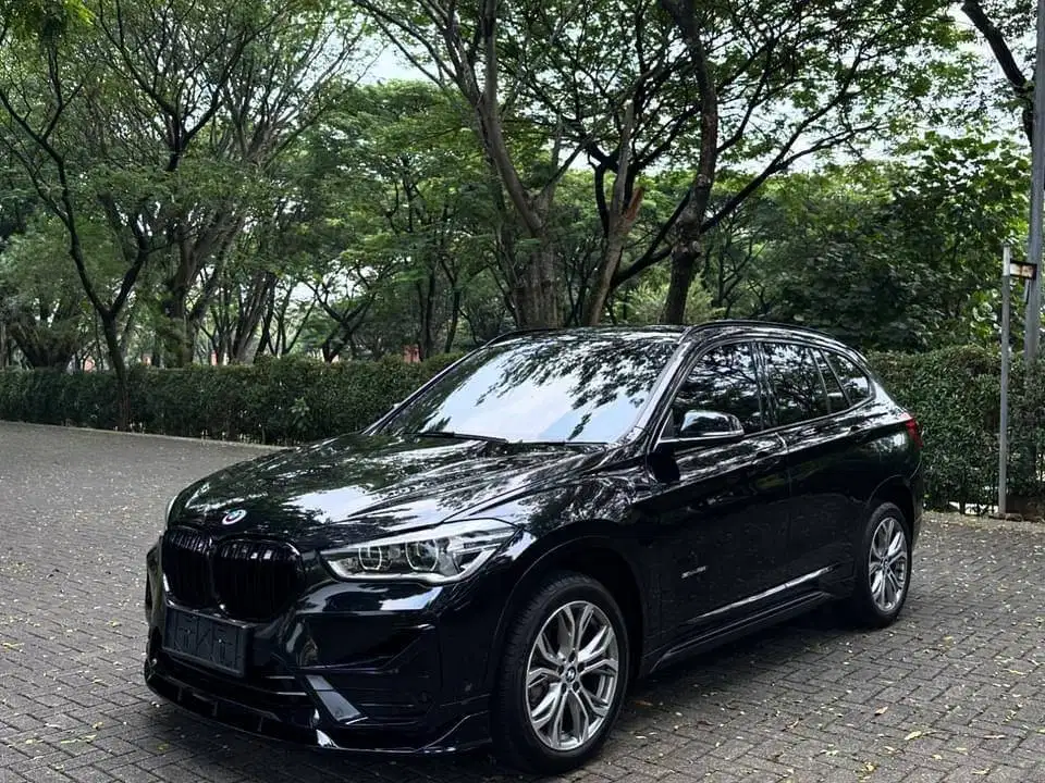 BMW X1 Xline F48 Panoramic