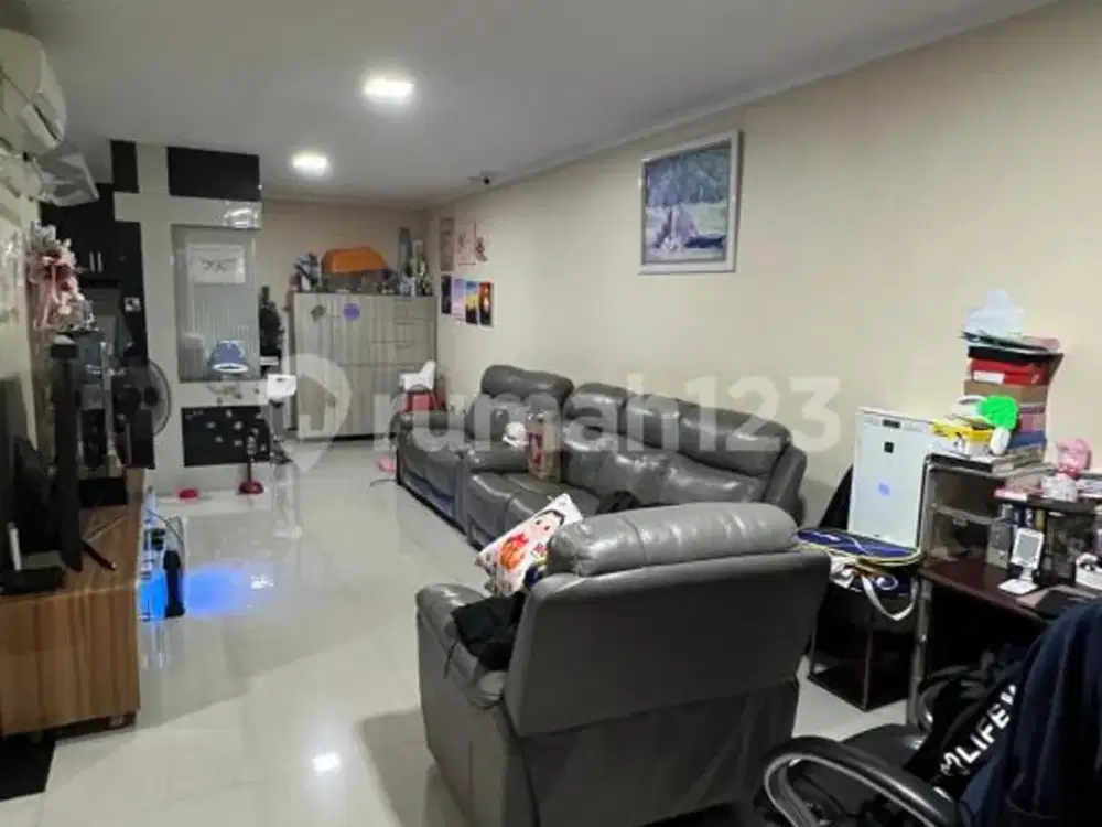 Dijual Rumah di Green Court Cengkareng Jakarta Barat