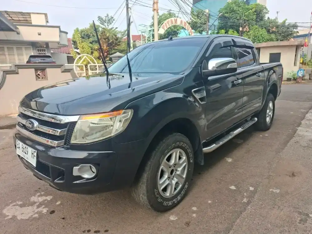 DIJUAL FORD RANGER XLT, DC. HITAM