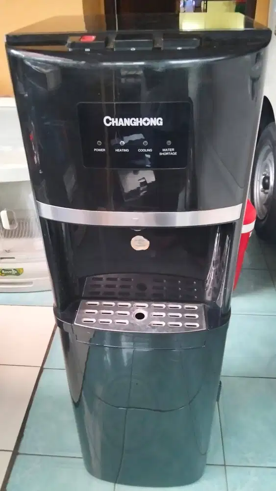 DIJUAL WATER DISPENSER