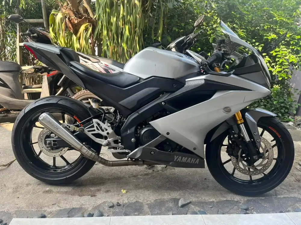 Dijual Yamaha R15 V3 second