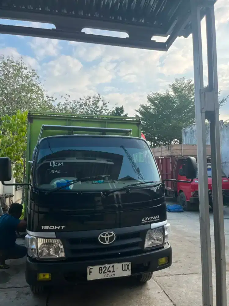 Toyota dyna 130 HT