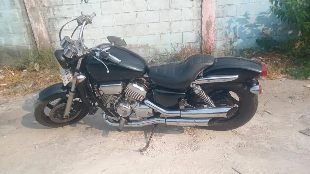 Honda Magna SE 2004