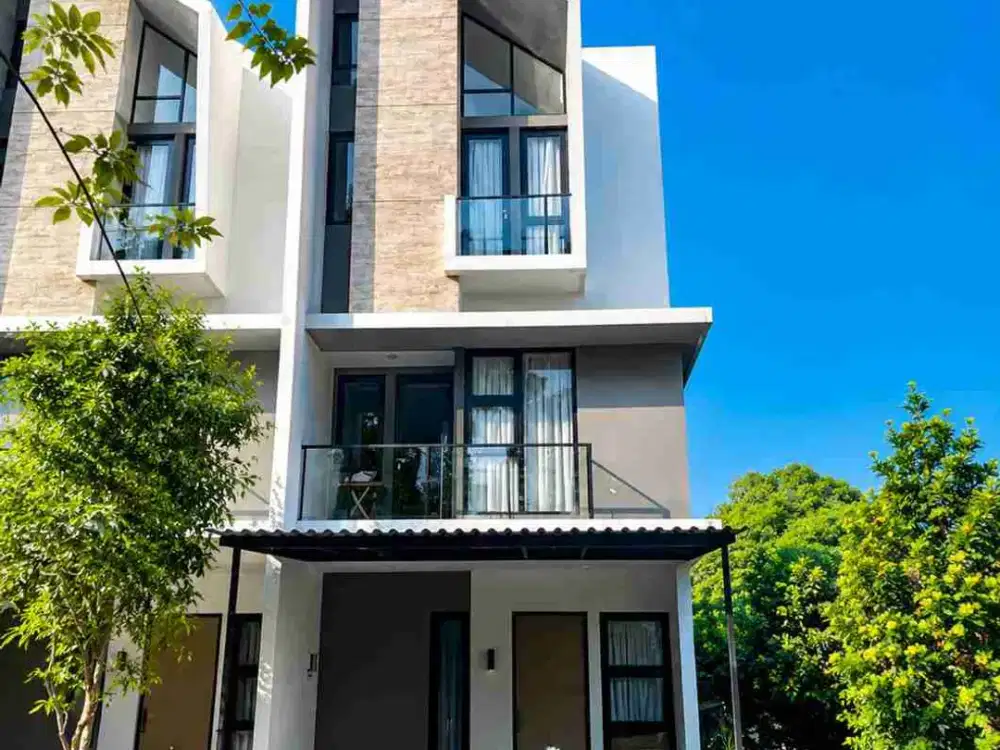 Rumah 3 Lantai Hoek dapat Fasum Samping Provence suite BSD city