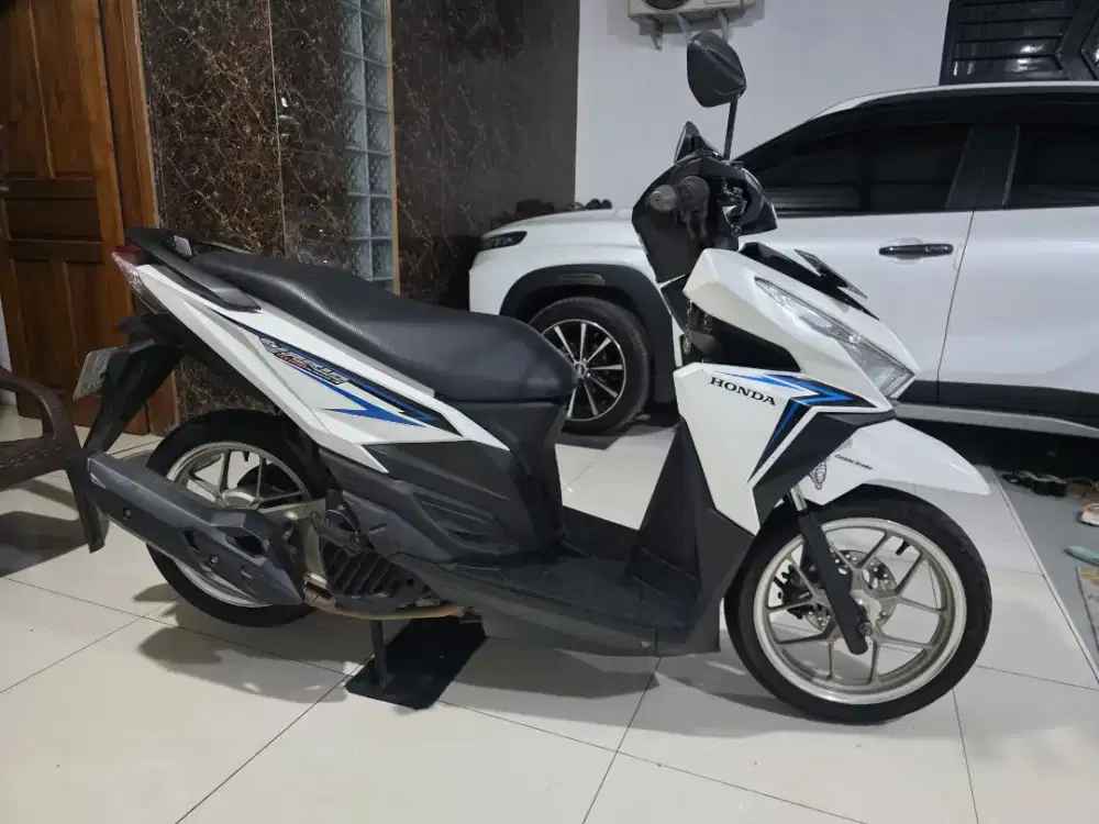Vario 125 LED OLD tahun 2016