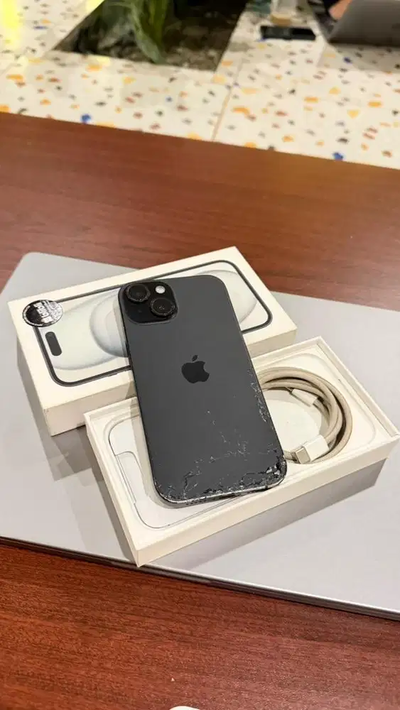 iPhone 15 128gb Black