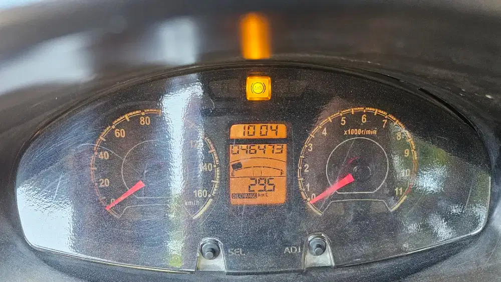 UD ENY MOTOR - Suzuki Burgman 200 cc thun 2015 super