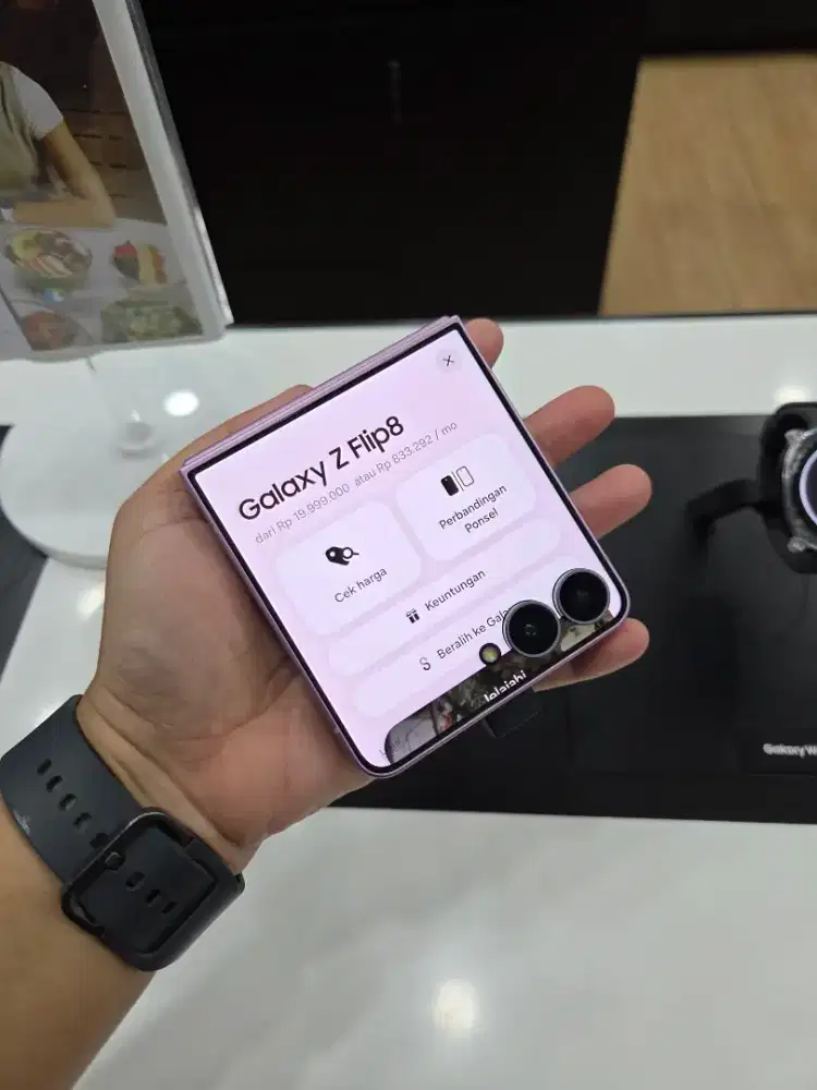 Samsung Z Flip8 256Gb