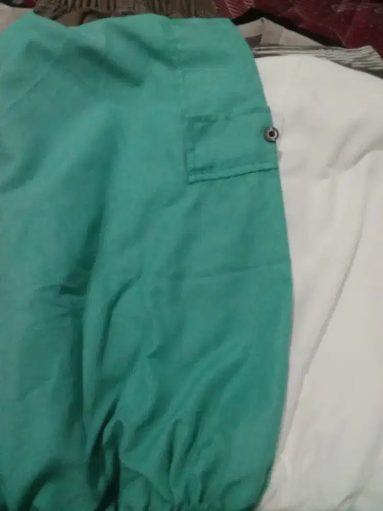 Jual celana dan kaos untuk main dan 2 celana koko