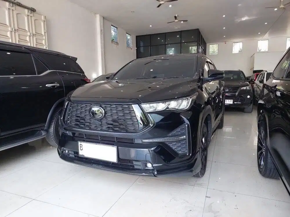 TOYOTA INNOVA ZENIX Q MODELISTA  CVT TSS HYBRID 2.0 AT MATIC 2023