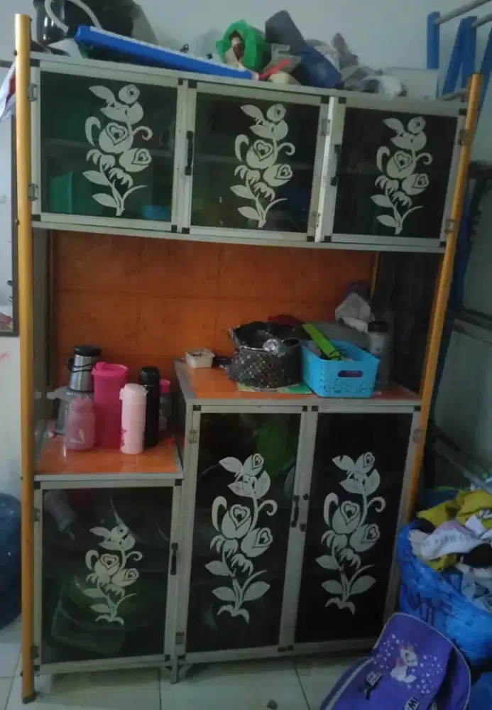Rak piring 6 pintu