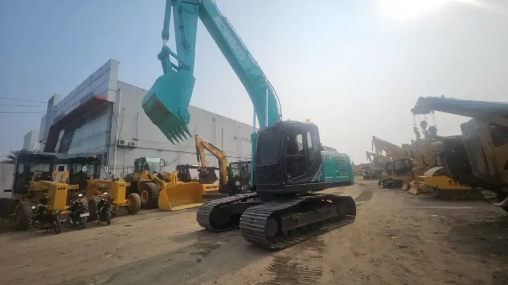 Beko Excavator Kobelco SK200 kondisi prima, Jarga TDP
