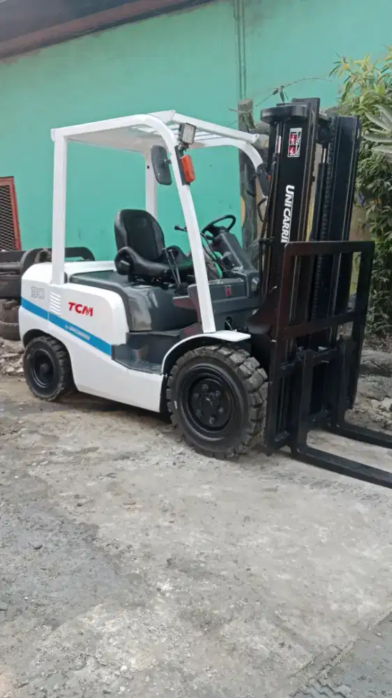 Forklift TCM 3 Ton, Second Rasa Baru