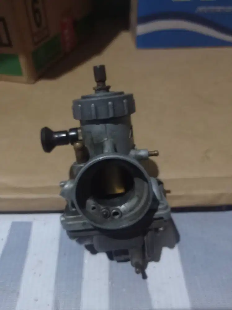 Karburator mikuni