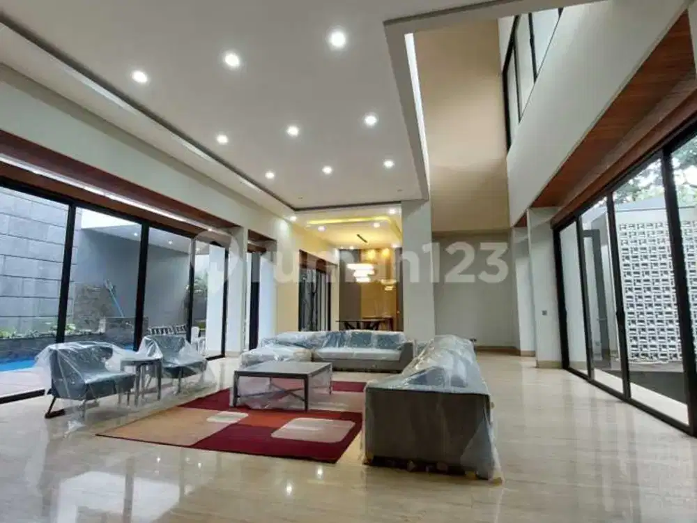 Rumah Teras Golf Modern Tropical Kawasan Premium Strategis Cluster Terdepan