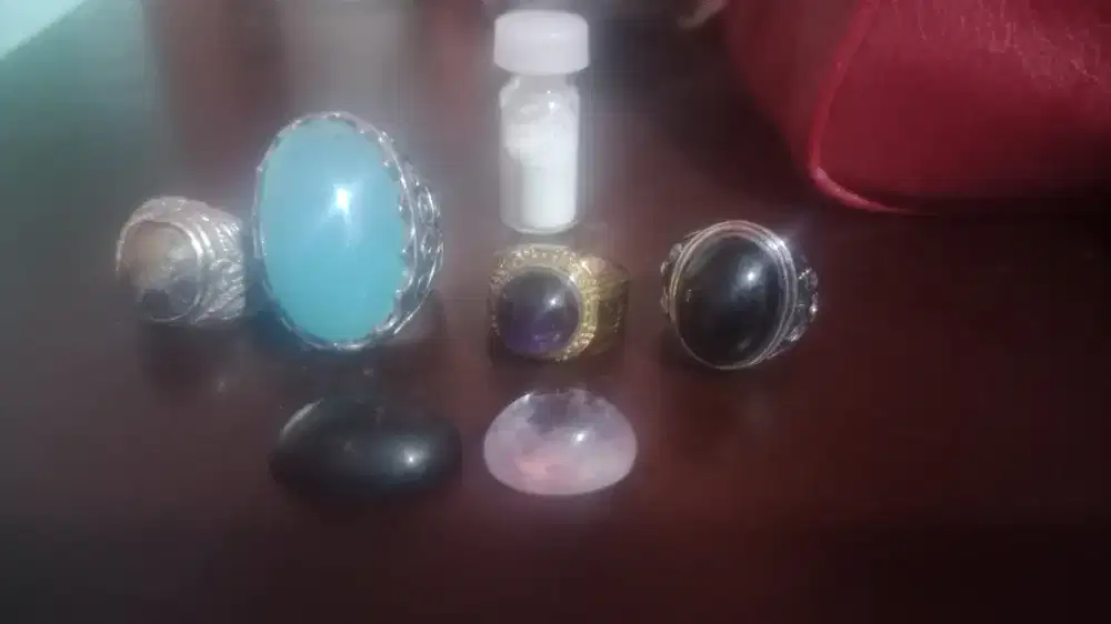 Jual semua batu 200 nego minat wa