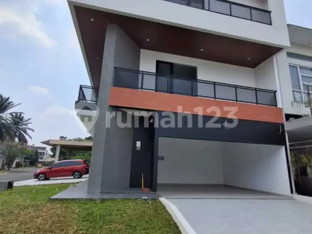 Rumah Mewah Ada Lift Hoek Badan Alam Sutera