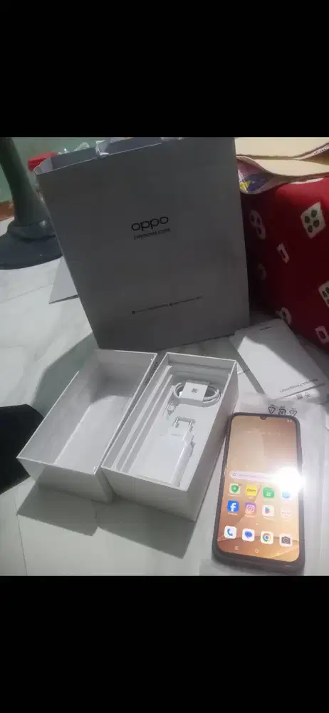 oppo a6 ram 6/128 baru sebulan