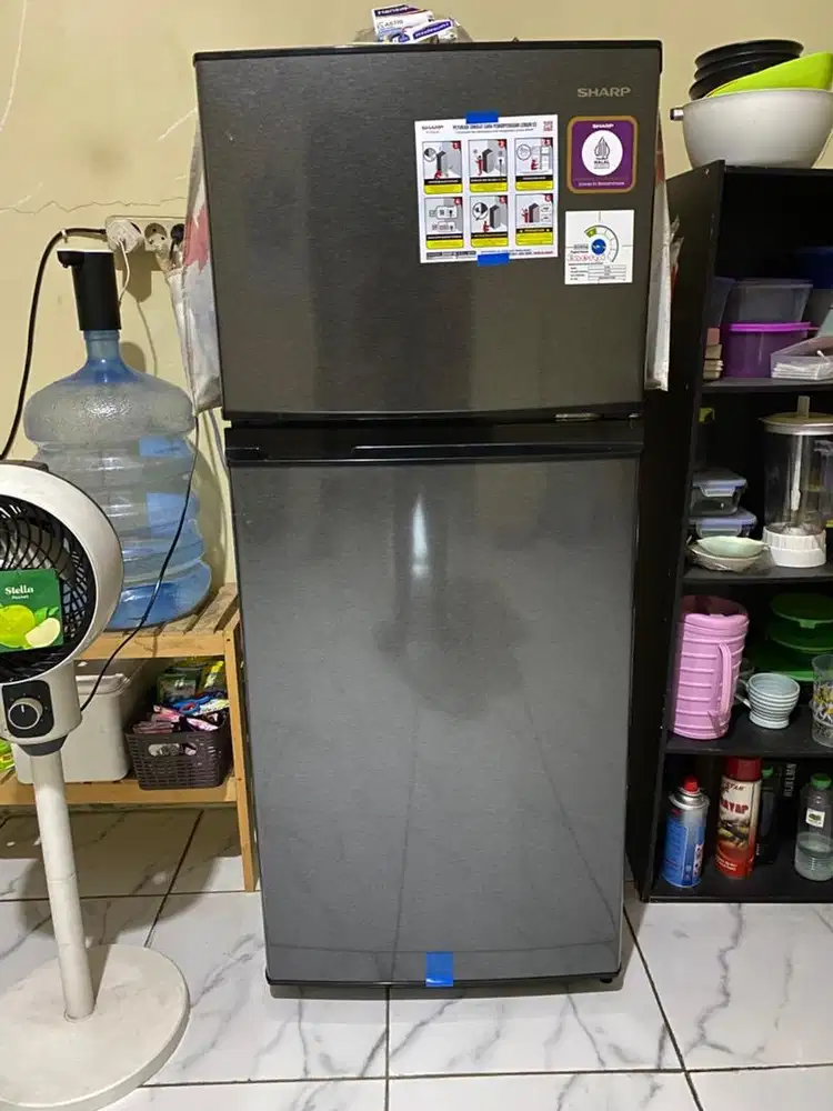 Kulkas Sharp 2 pintu