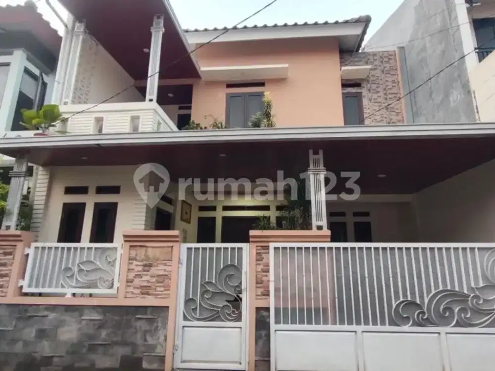 Rumah Cantik, Minim dan Fresh Dekat Dekat Kubah Mas