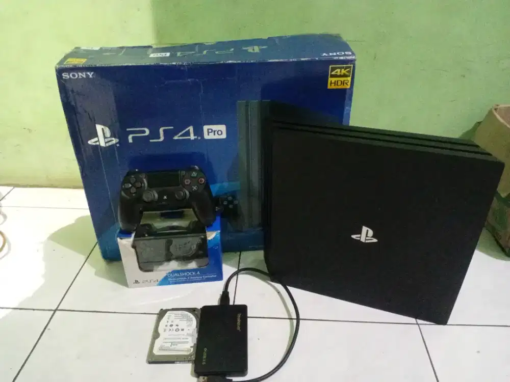 PS4 PRO 1TB FW 12 WEBKIT
