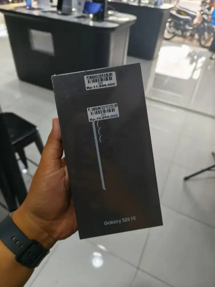Samsung s25 fe 8/256GB