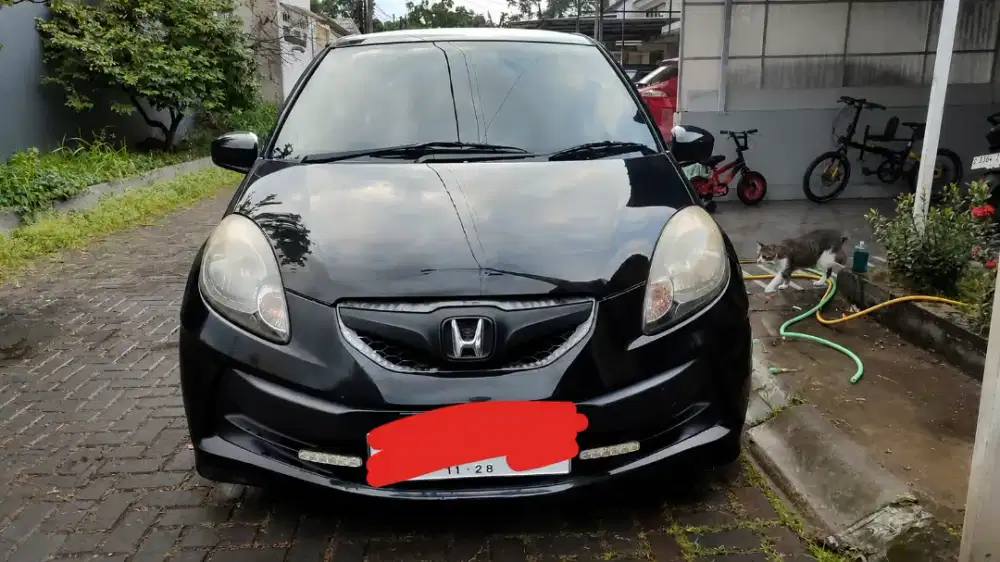 Honda Brio Manual - Bandung